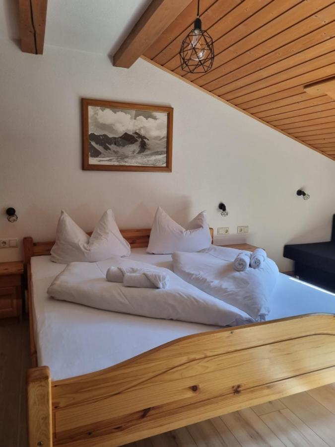 לינה וארוחת בוקר יארצנס Haus Marinus מראה חיצוני תמונה