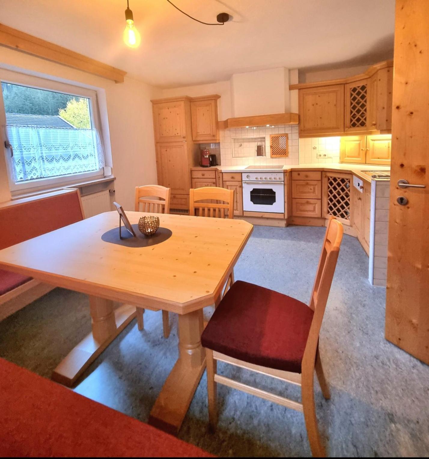 לינה וארוחת בוקר יארצנס Haus Marinus חדר תמונה
