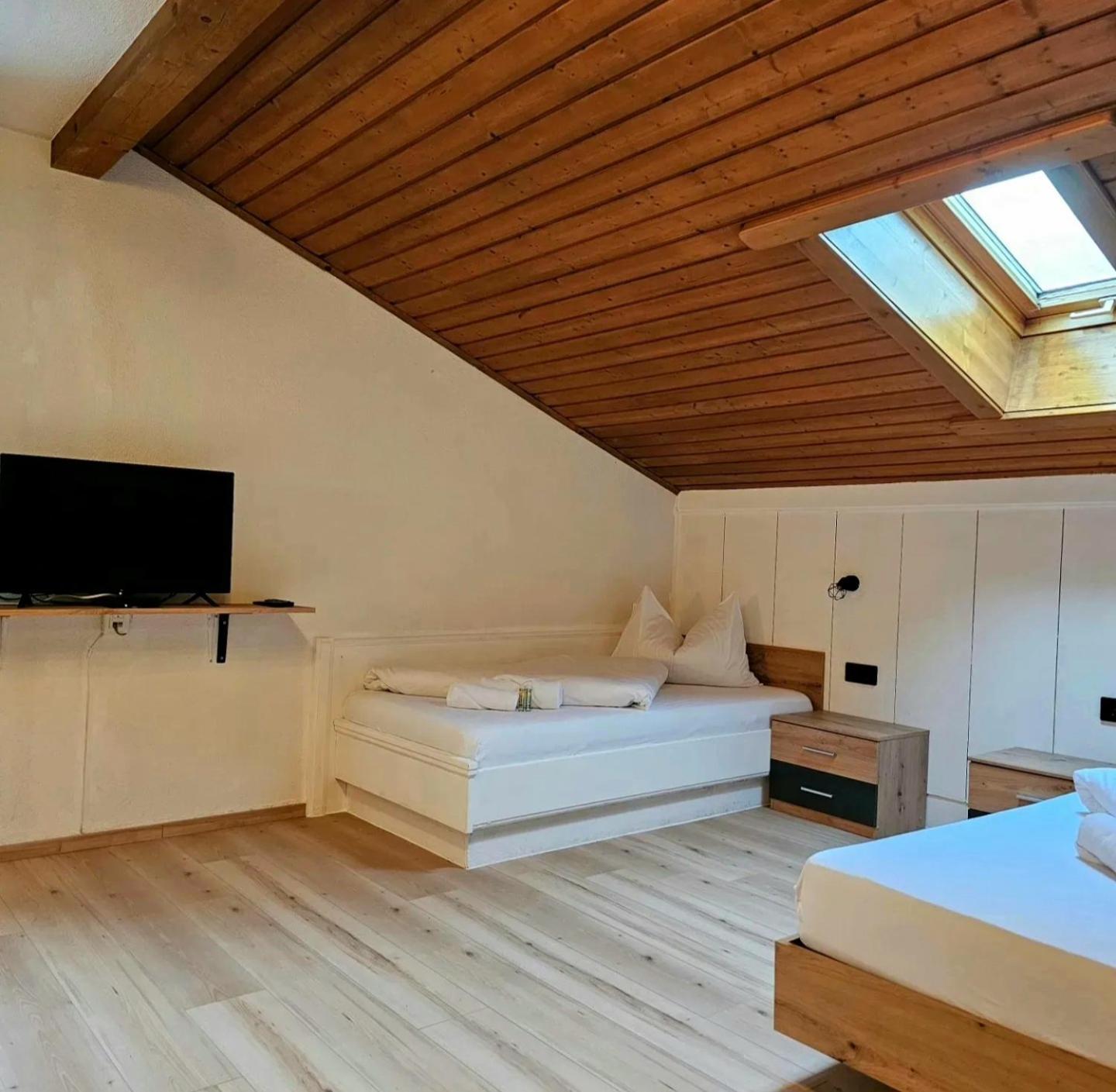 לינה וארוחת בוקר יארצנס Haus Marinus מראה חיצוני תמונה