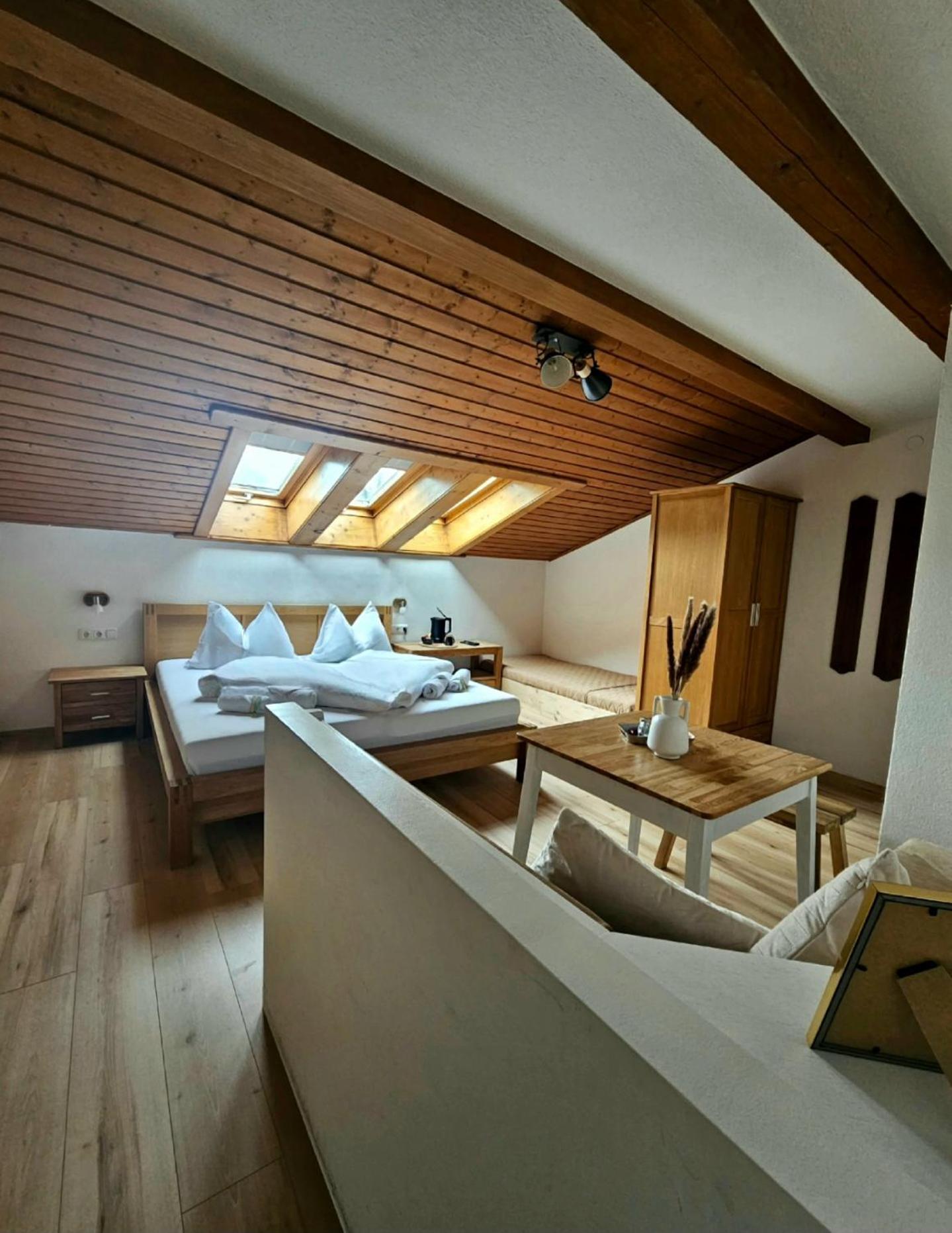 לינה וארוחת בוקר יארצנס Haus Marinus מראה חיצוני תמונה