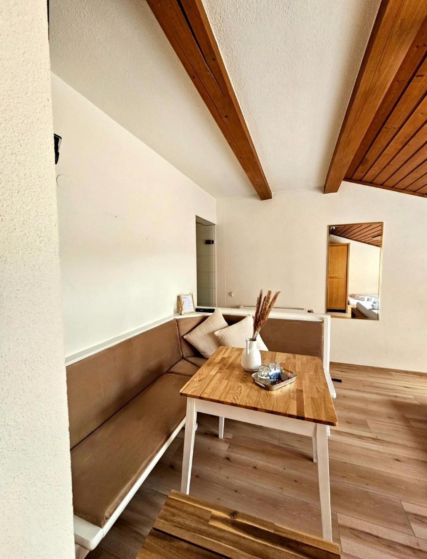 לינה וארוחת בוקר יארצנס Haus Marinus מראה חיצוני תמונה